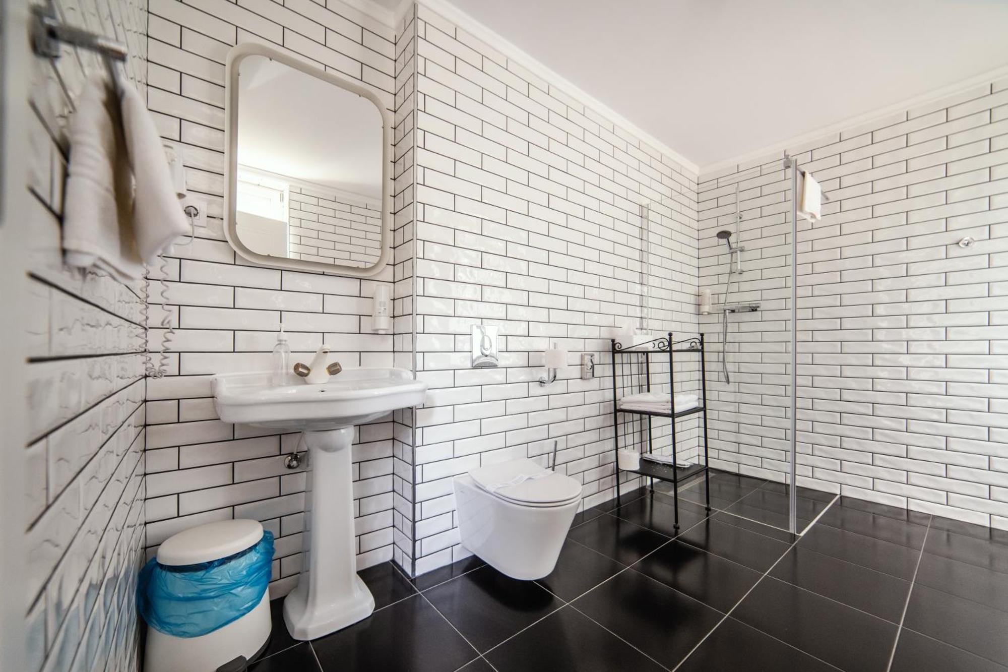 Aparthotel Complex Living 3*